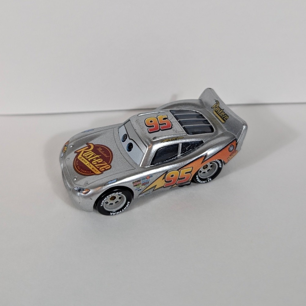 Disney Pixar Cars Lightning McQueen Silver Rust-eze Diecast 95 Toy Car N12A